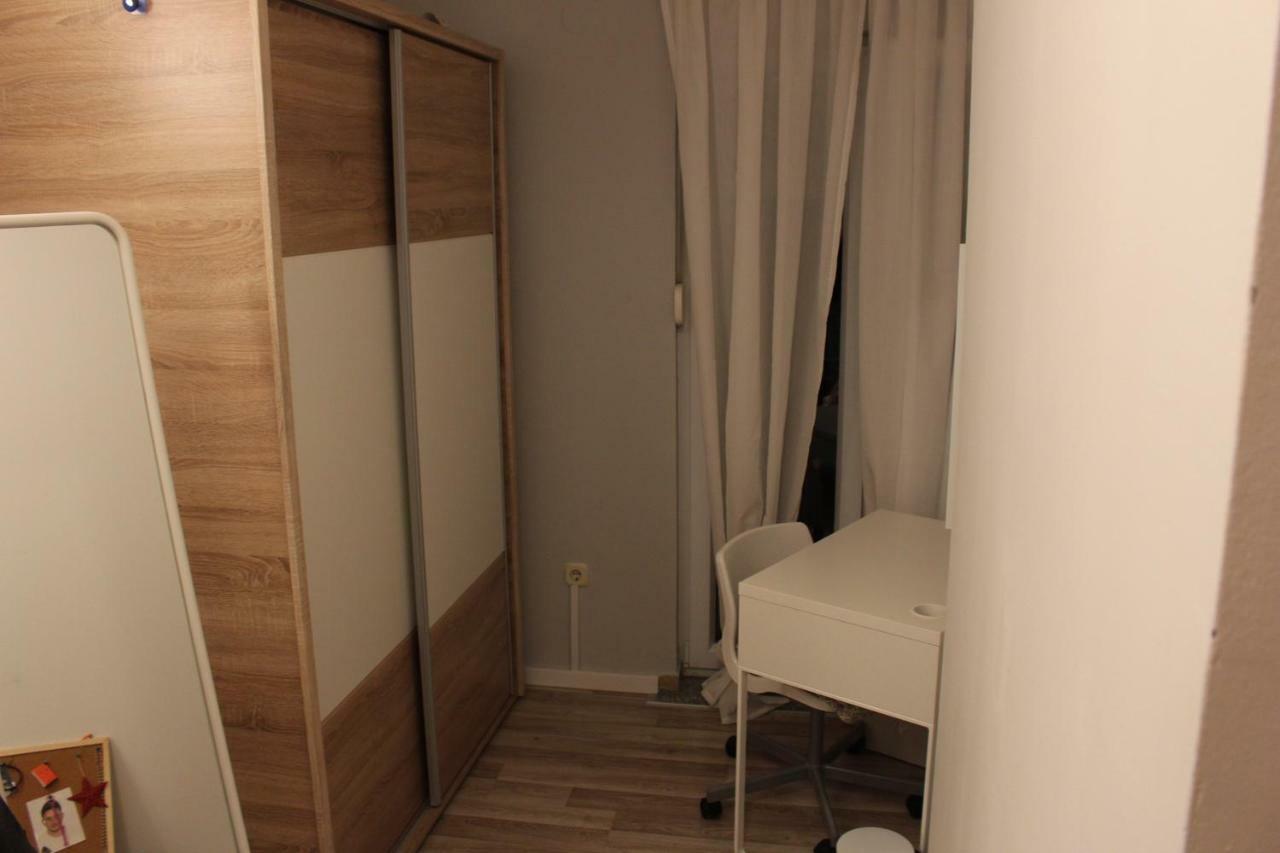 Blue Moon Apartments غييكا المظهر الخارجي الصورة